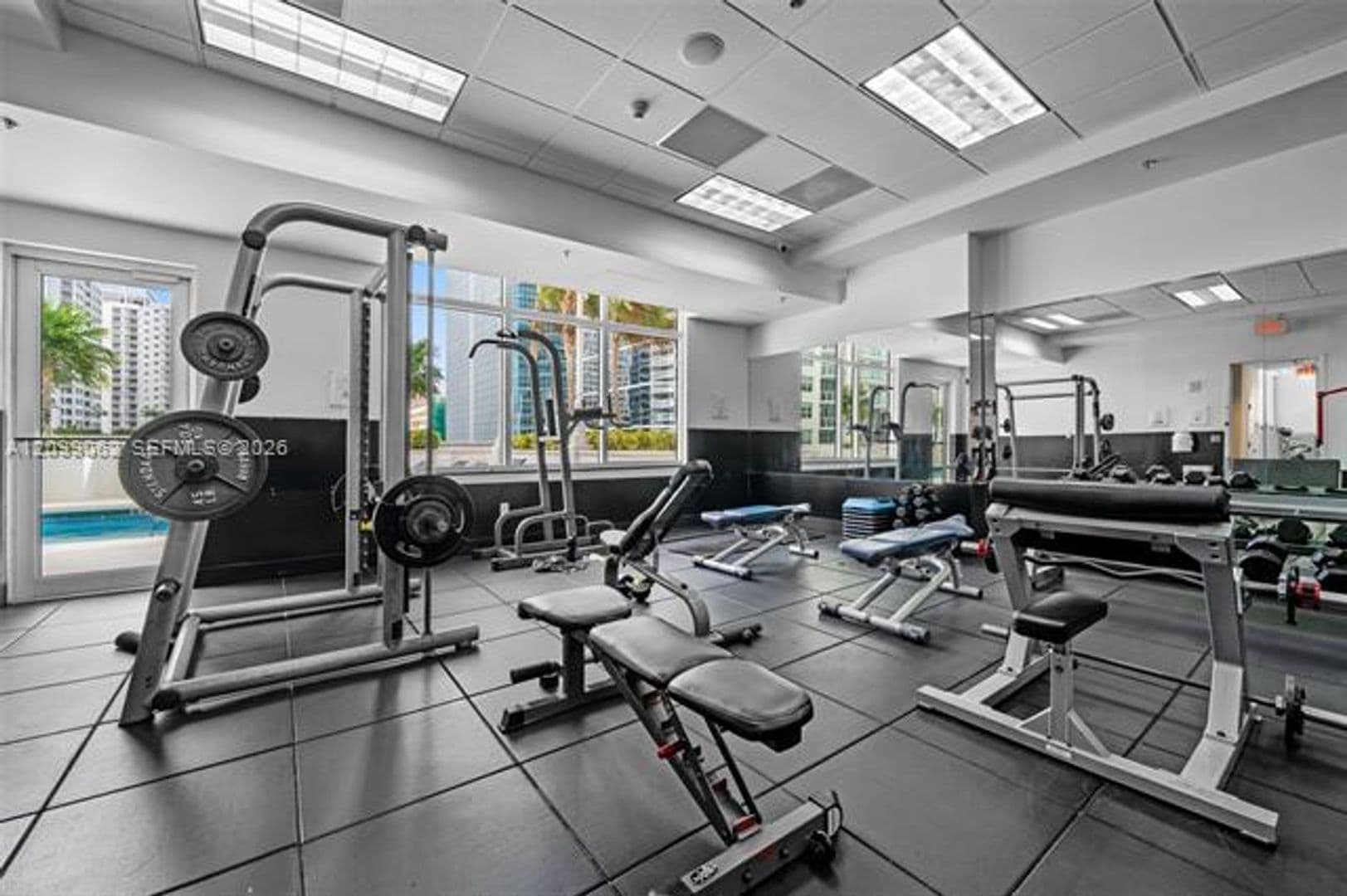 Miami Condo: 1200 Brickell Bay Dr cu-3908