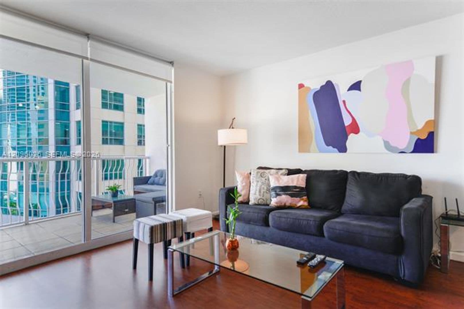 Miami Condo: 1200 Brickell Bay Dr cu-1720