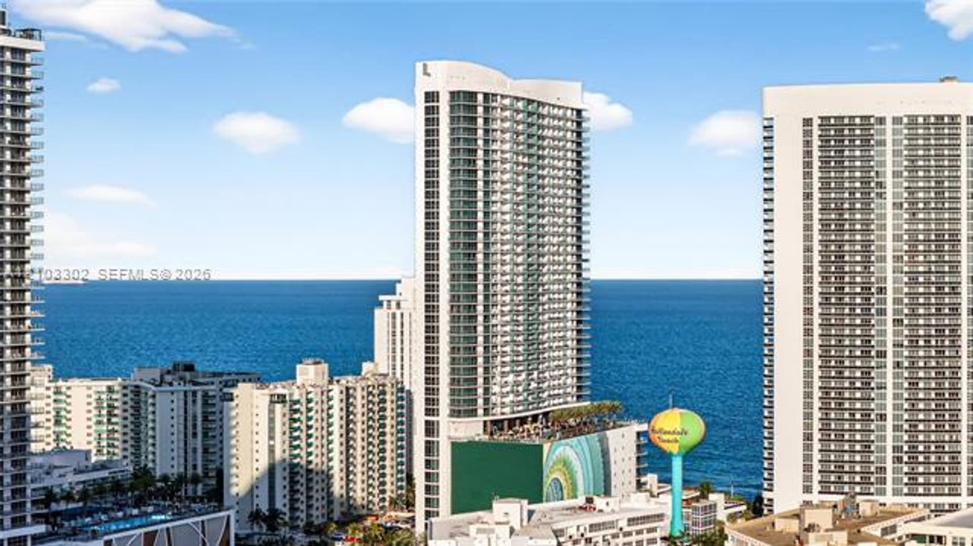 Hollywood Condo: 4111 S Ocean Dr cu-3703