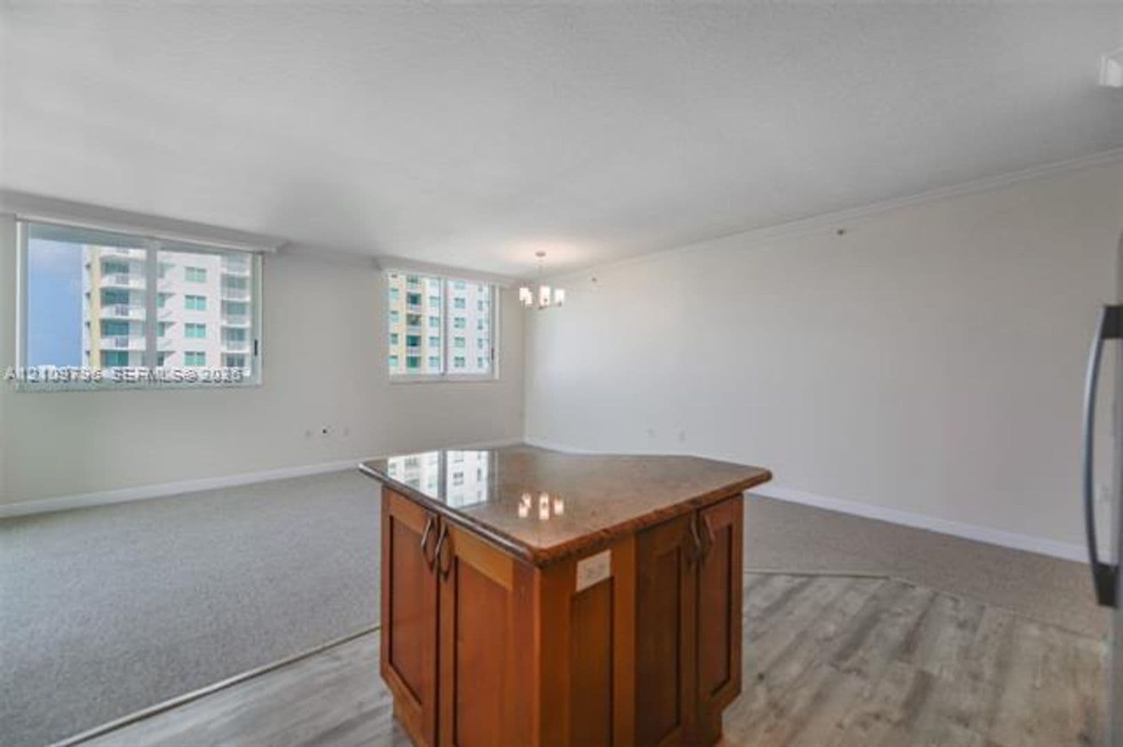 Hallandale Beach Condo: 1745 E Hallandale Beach Blvd cu-1903W