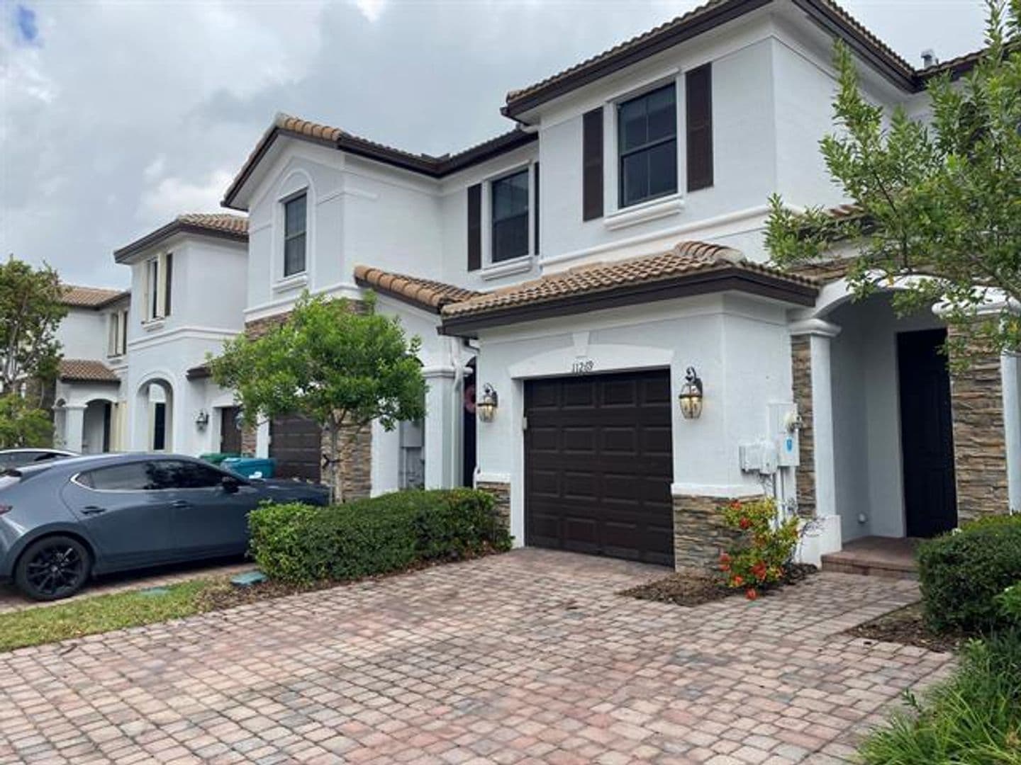 Doral House: 11269 NW 88th St th 11269