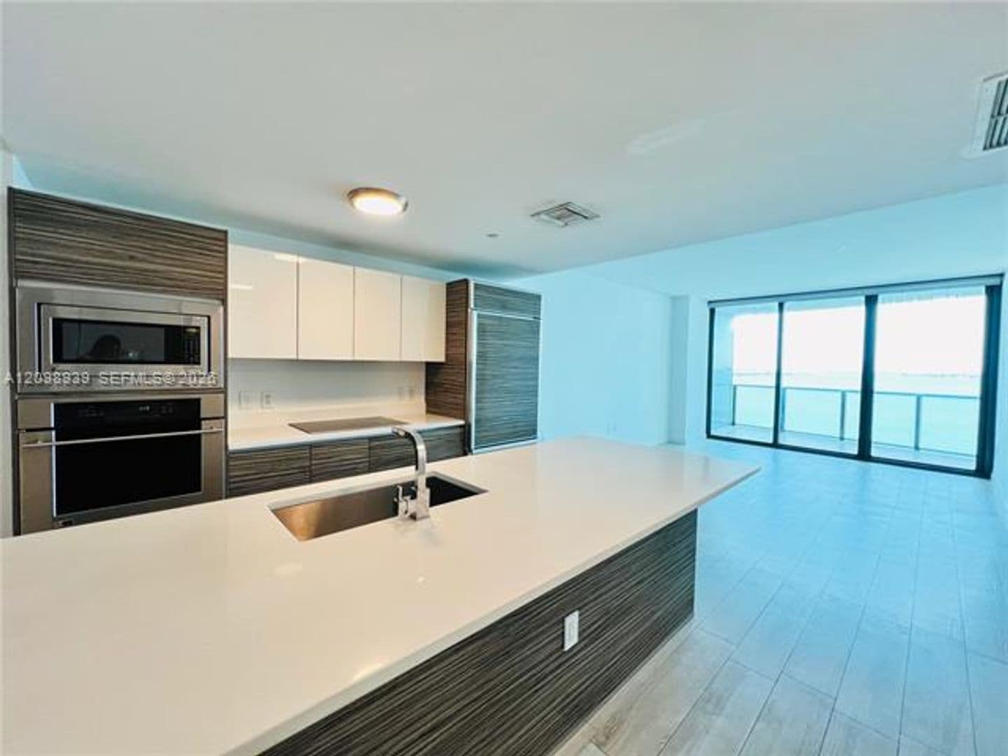 Miami Condo: 460 NE 28th St cu-1206