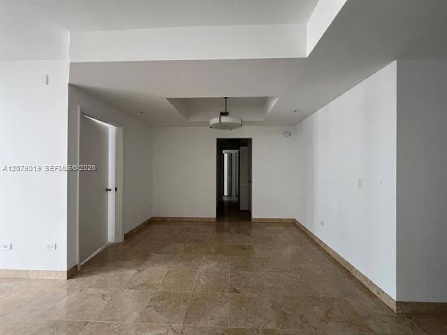 Miami Condo: 801 Brickell Key Blvd cu-1204