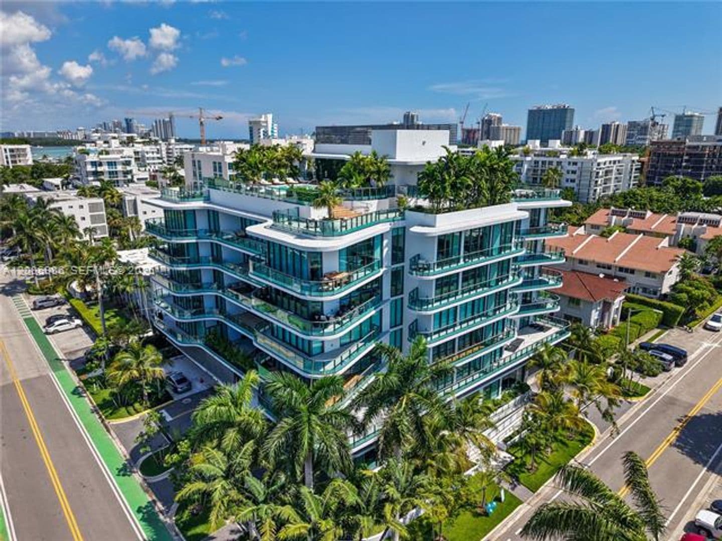 Bay Harbor Islands Condo: 9901 W Bay Harbor Dr cu-405