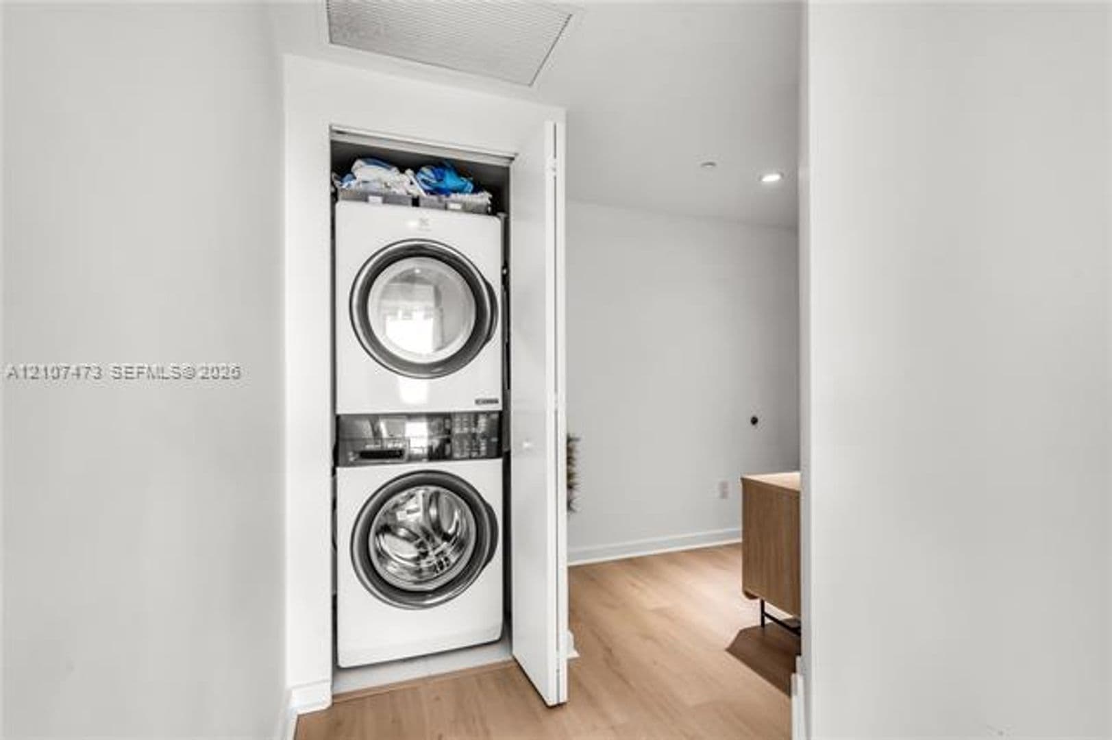 Miami Condo: 501 NE 31st St cu-1906