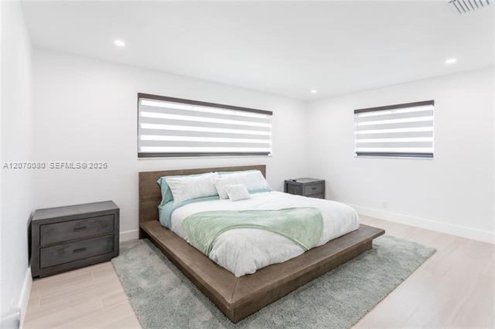 Hollywood House: 4010 Johnson St # 4010