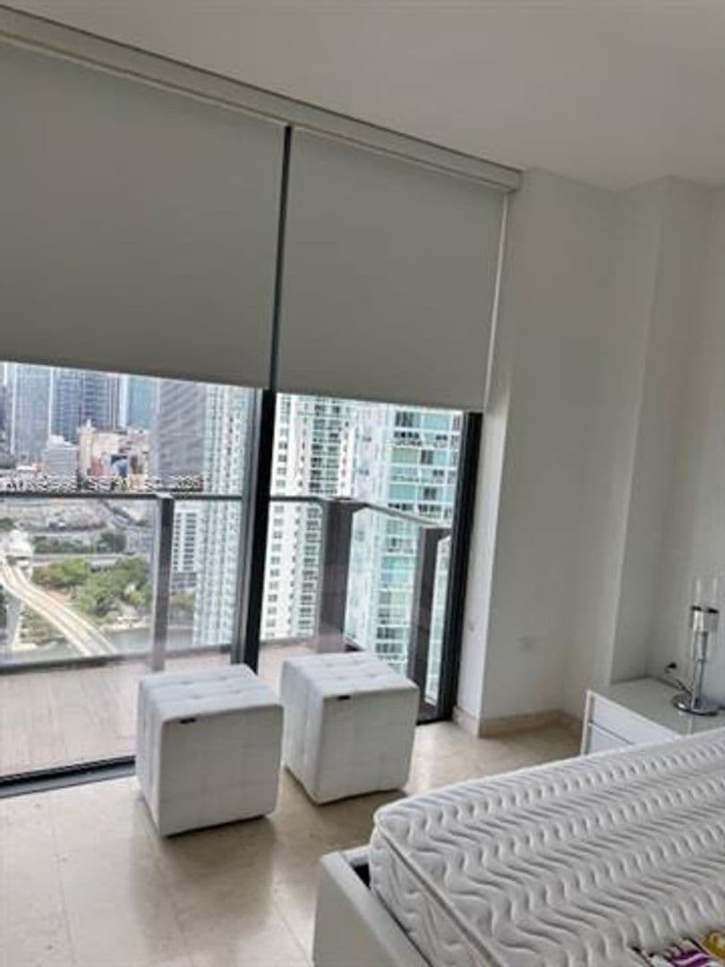 Miami Condo: 68 SE 6th St cu-2412