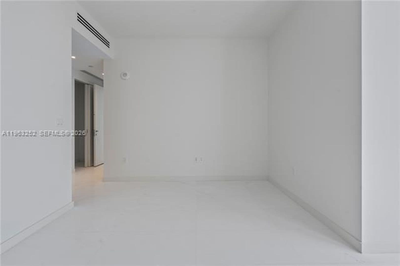 Miami Condo: 300 Biscayne Blvd Way cu-4404