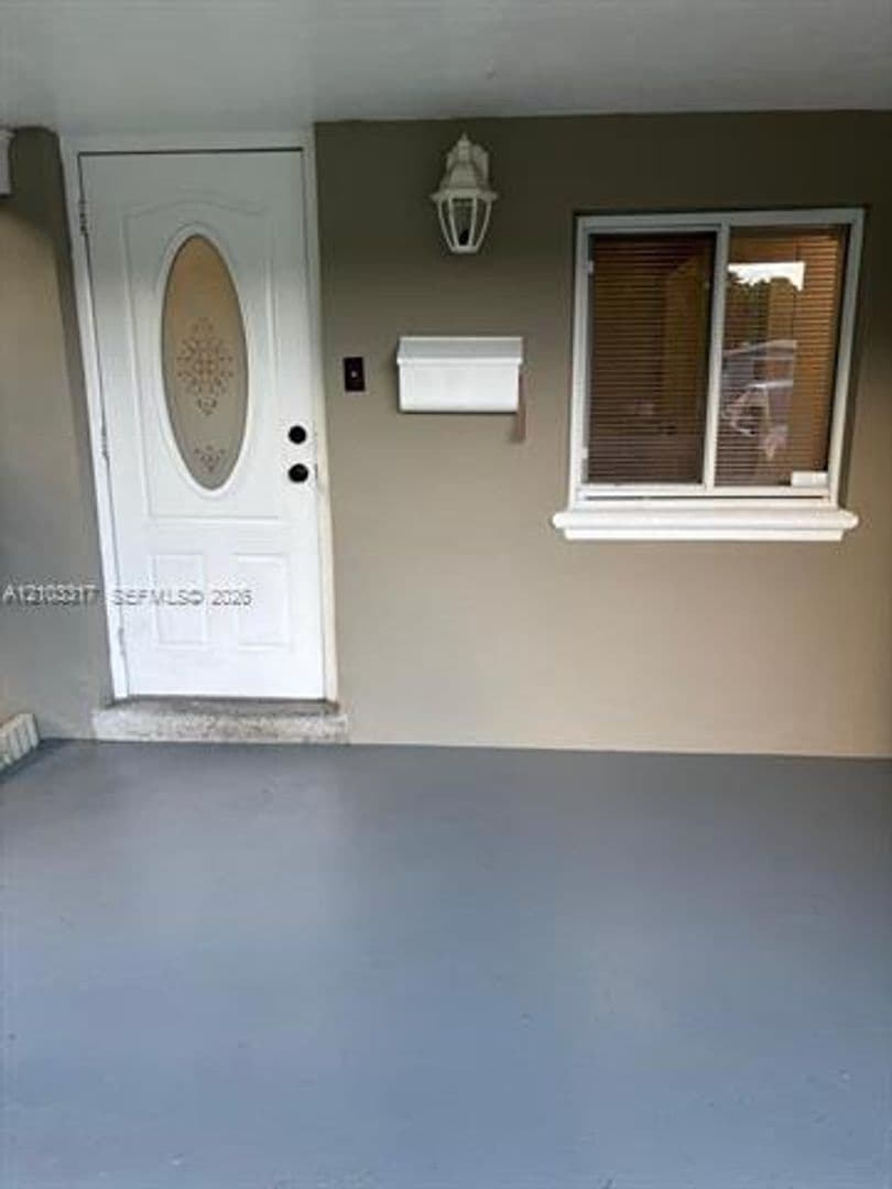 North Miami Beach House: 1758 NE 177th St # 0