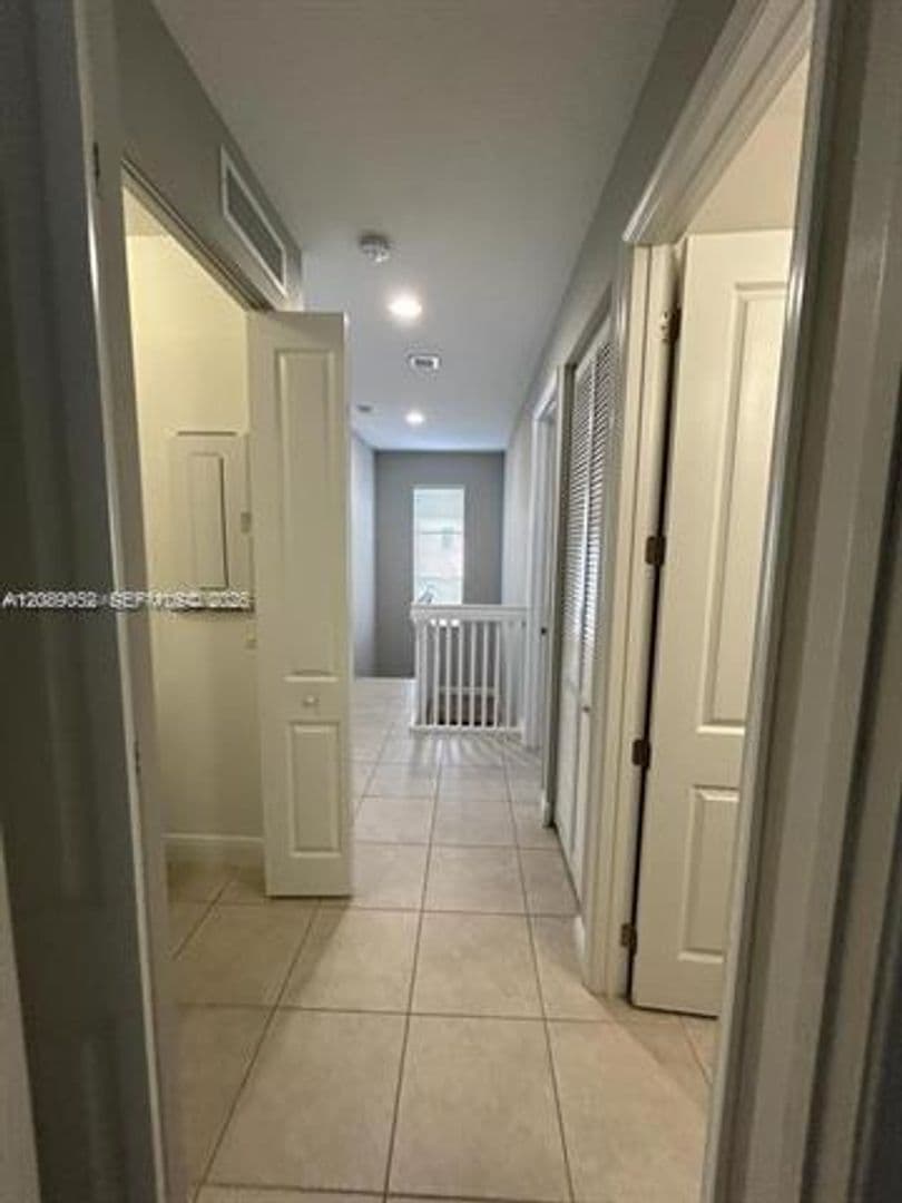 Pembroke Pines Townhome: 20962 NW 1st Dr th 20962