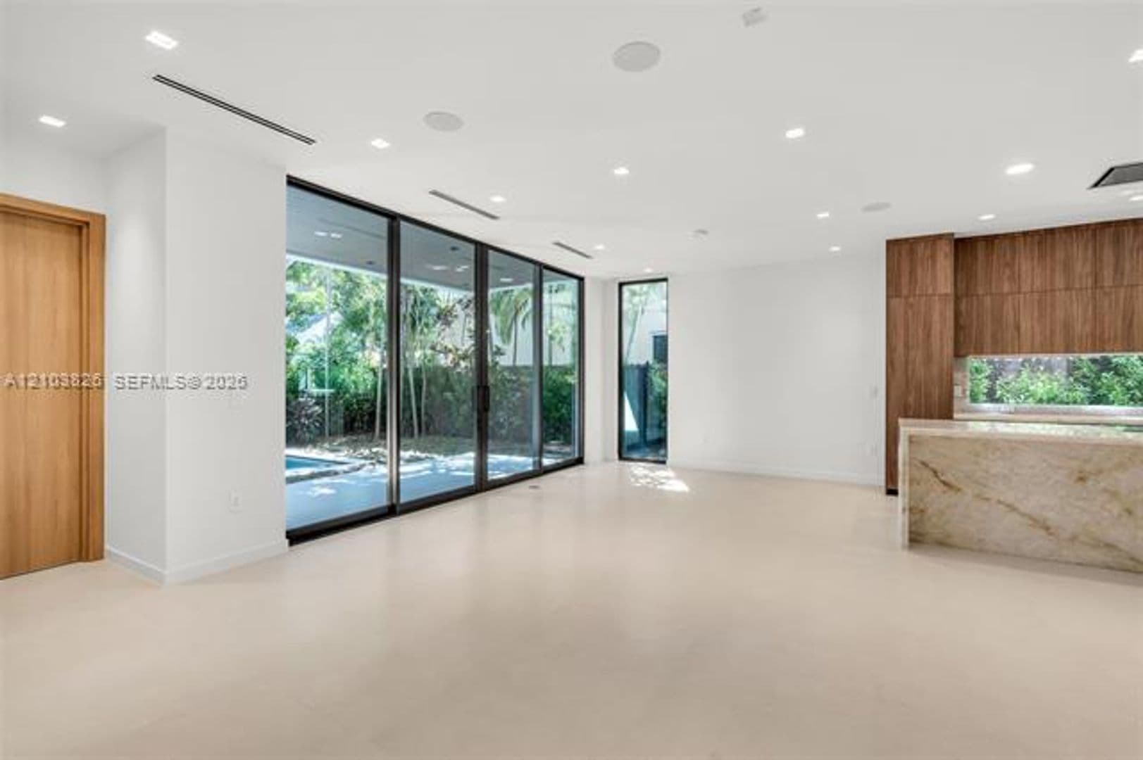 Coconut Grove Townhome: 3171 Matilda St th 3173