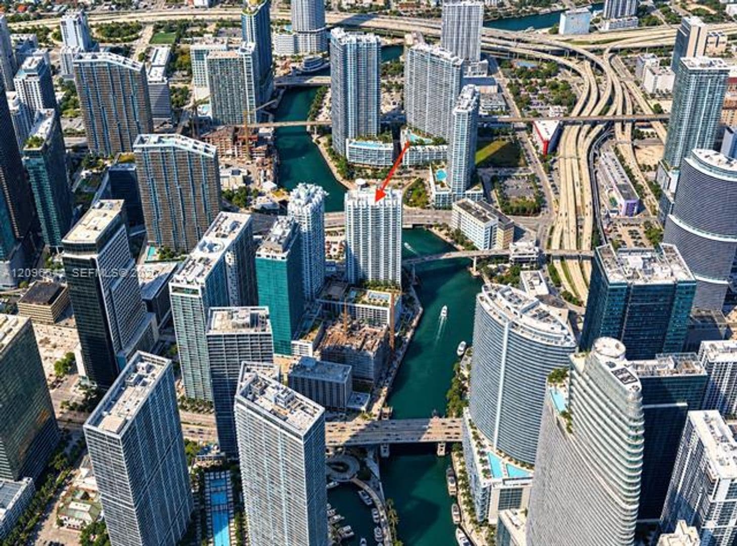 Miami Condo: 31 SE 5th St cu-4314