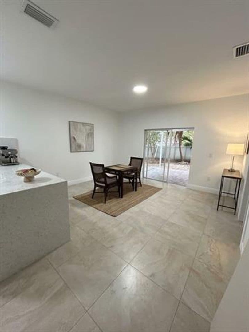 Miami Lakes House: 16307 NW 91st Ave # 16307