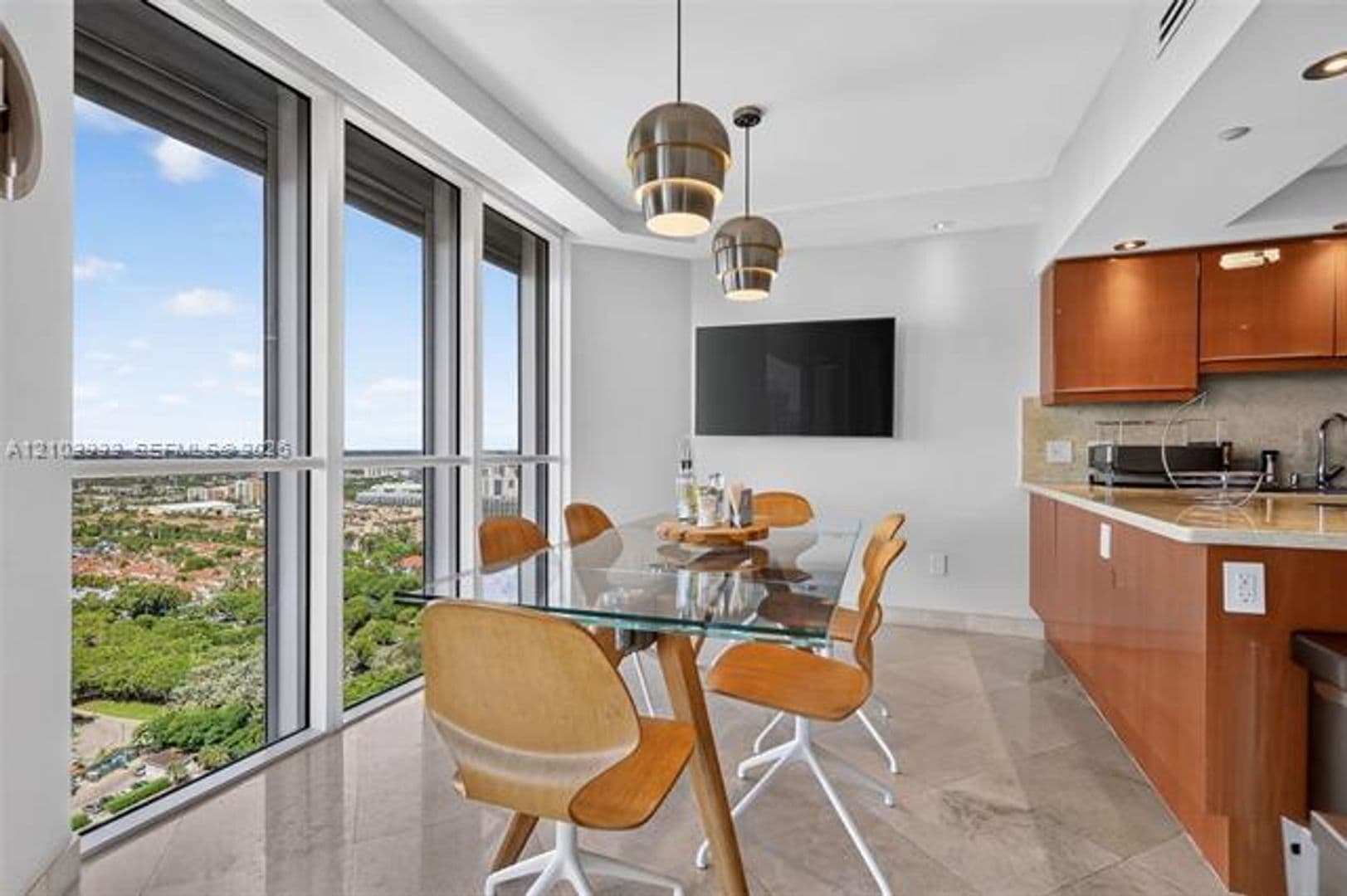 Aventura Condo: 7000 Island Blvd cu-2809