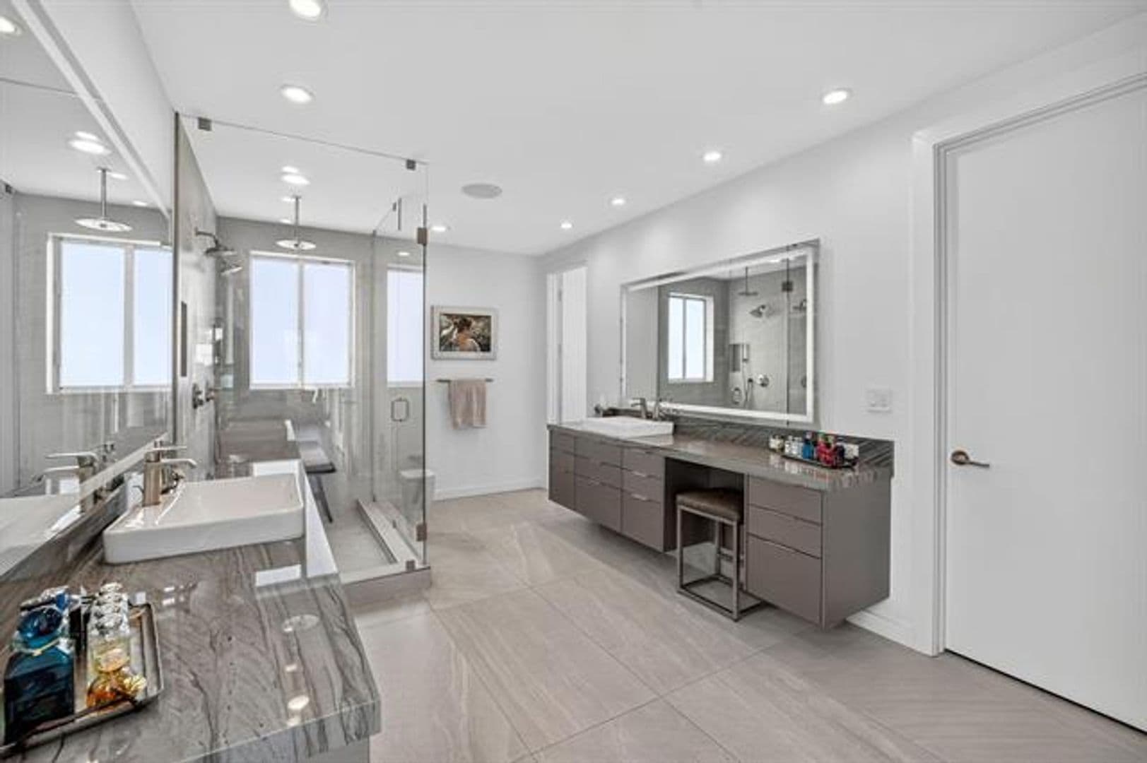 Fort Lauderdale House: 2401 N Atlantic Blvd # 2401