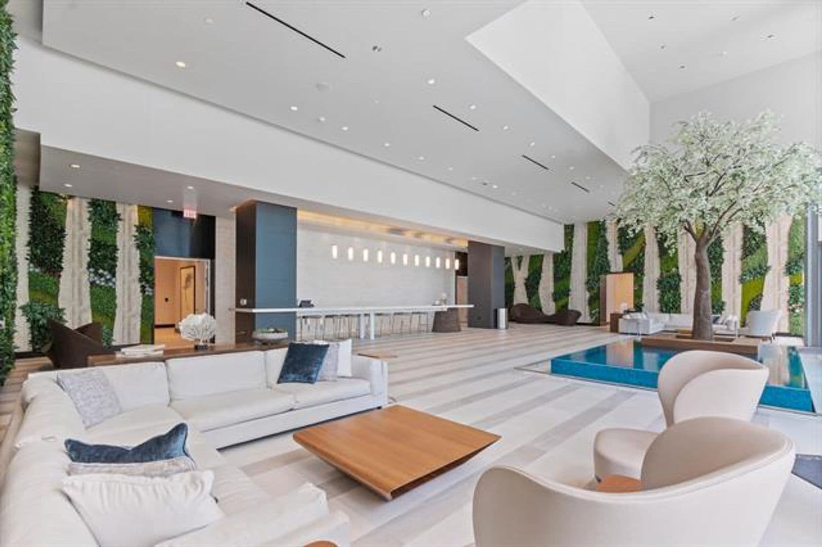 Miami Condo: 851 NE 1st Ave cu-3502
