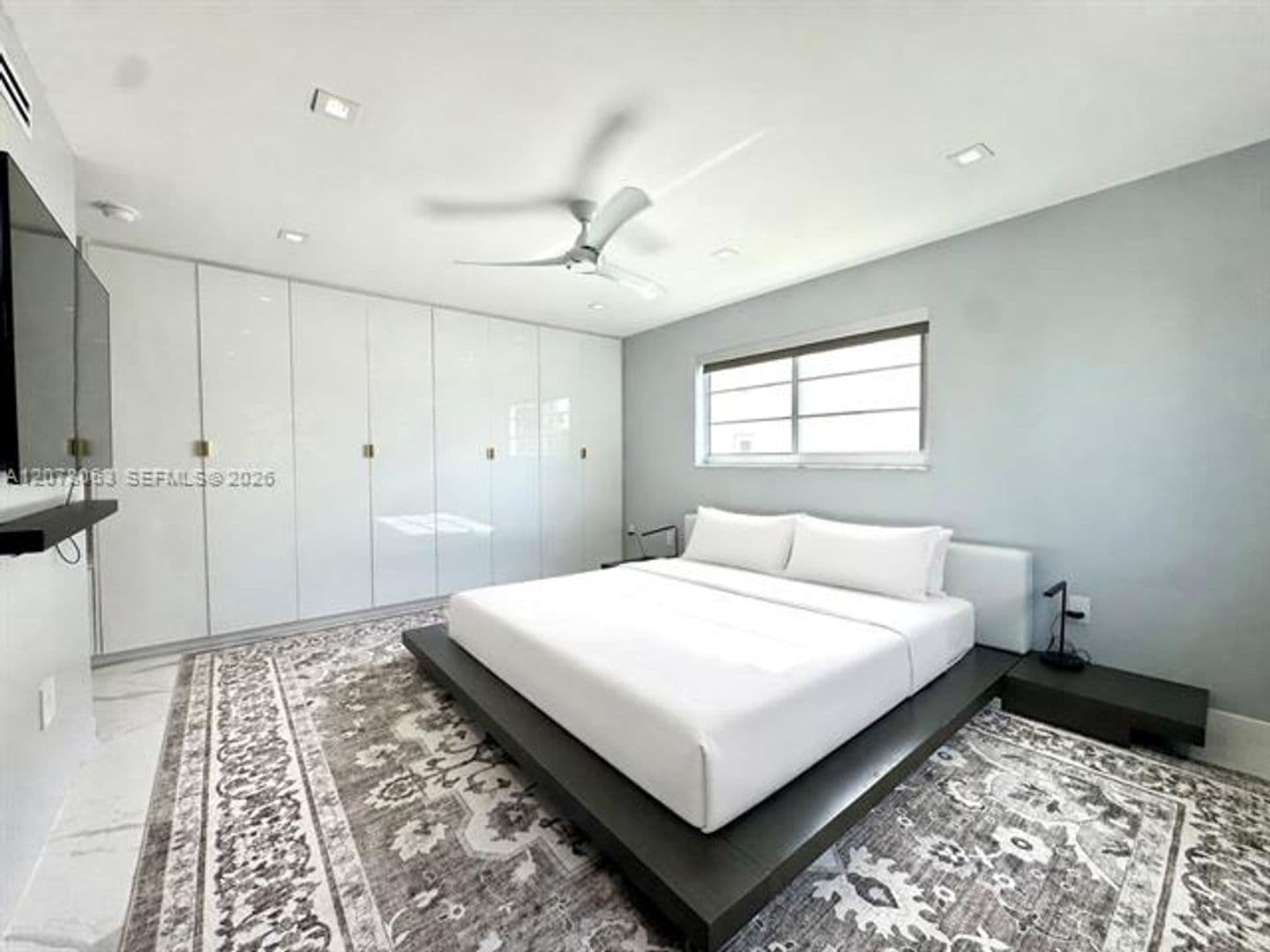 Miami Beach Condo: 1428 Euclid Ave cu-207