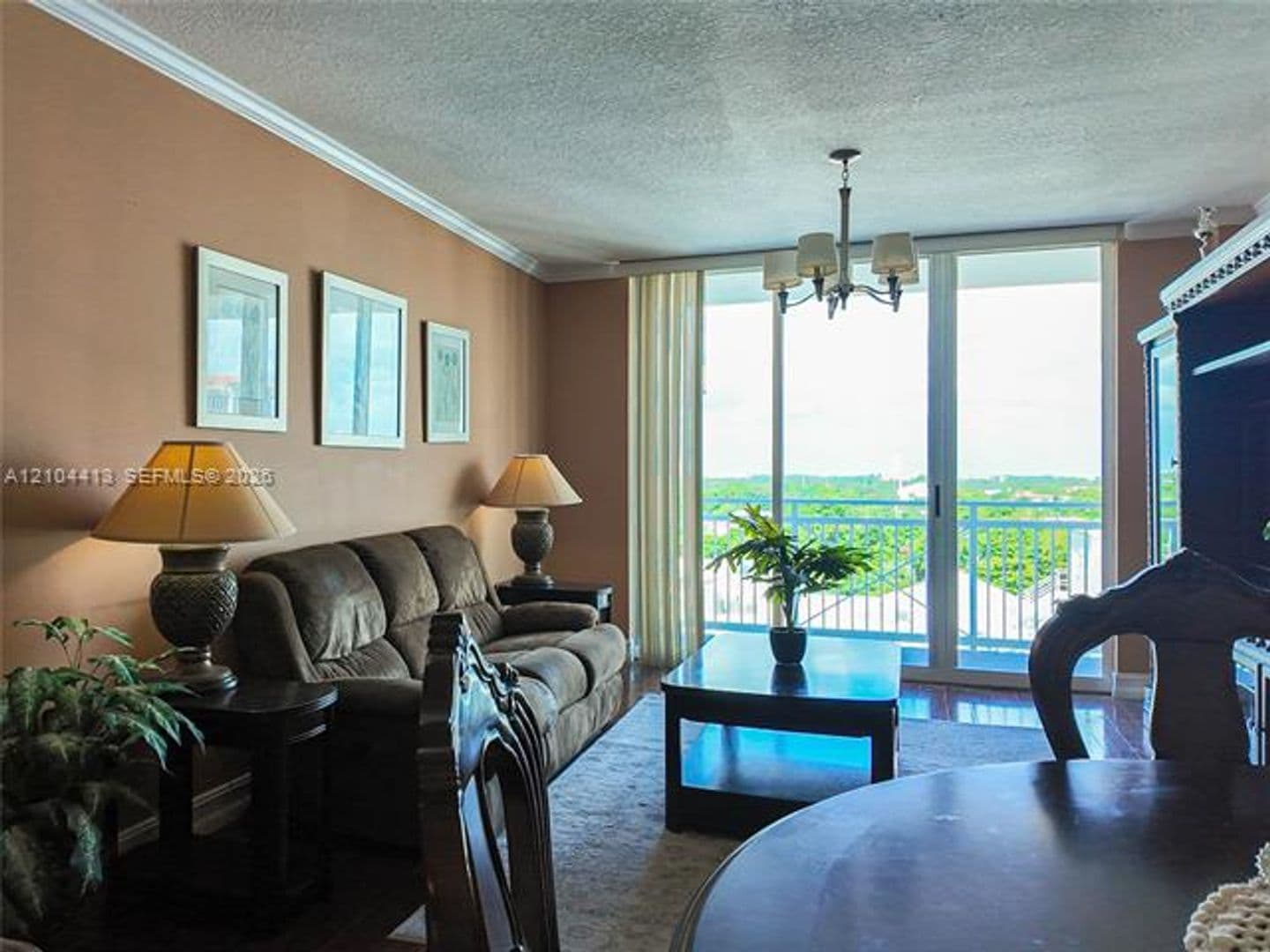 Miami Condo: 2665 SW 37th Ave cu-1112