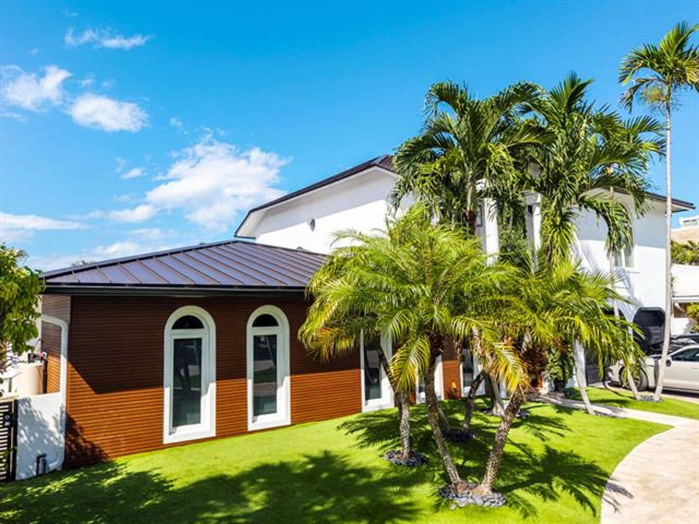 Fort Lauderdale House: 11 Castle Harbor Isle Dr # 11