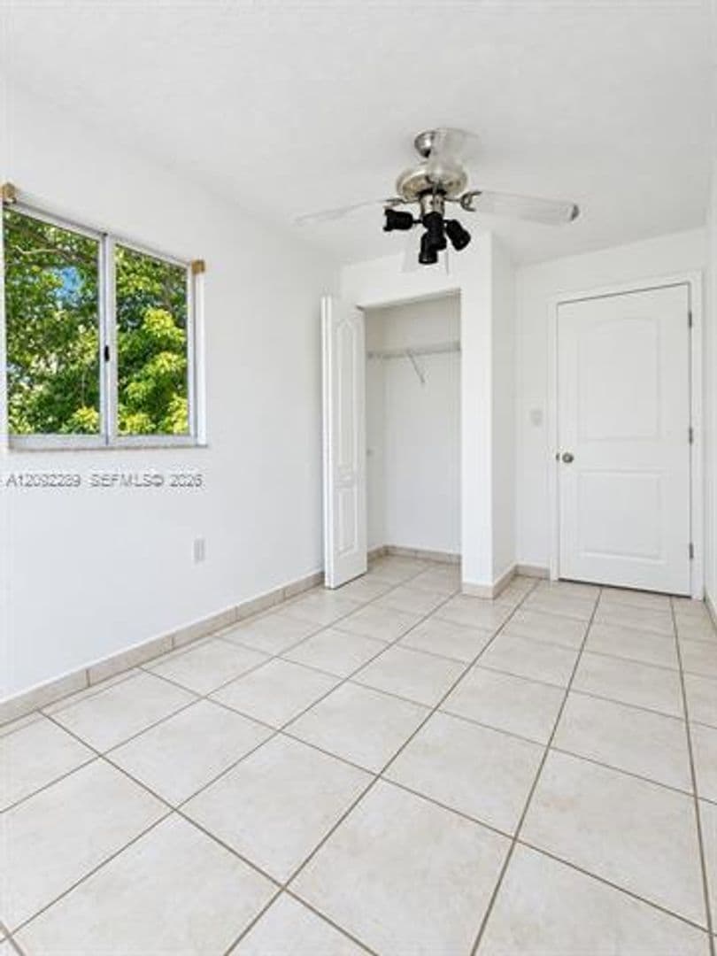 Miami House: 3229 NW 34th St # 3229