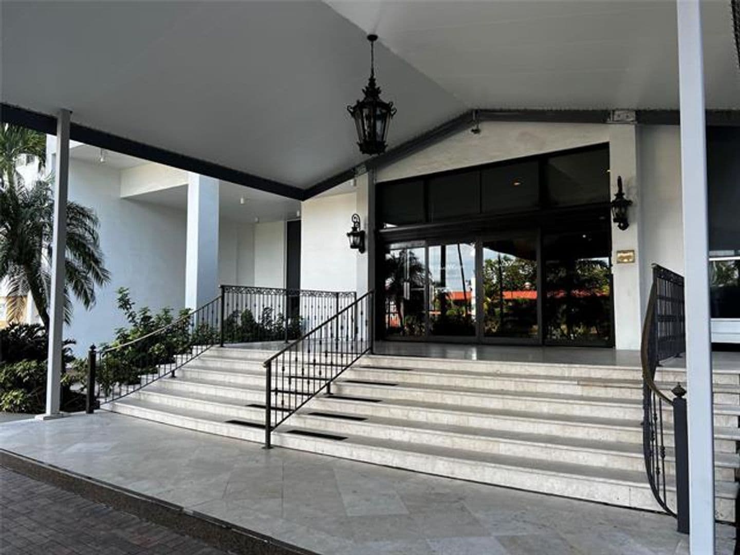 Fort Lauderdale House: 4280 Galt Ocean Dr cu-15H