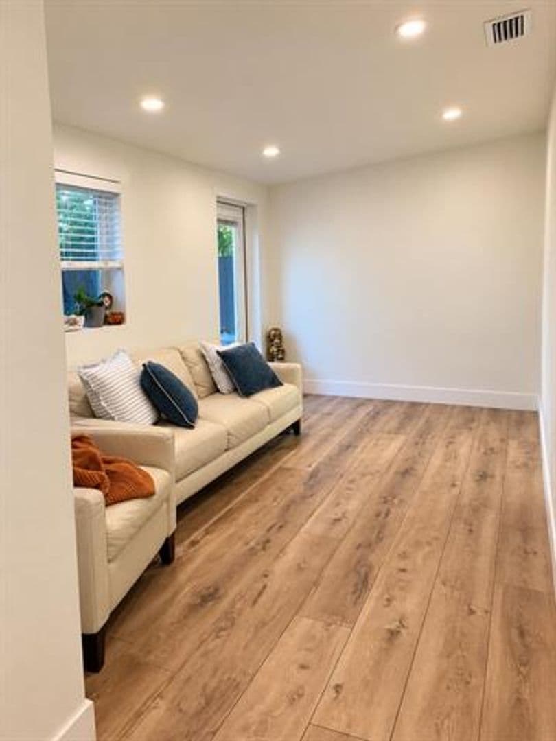 Miami House: 510 NW 108th St # 510