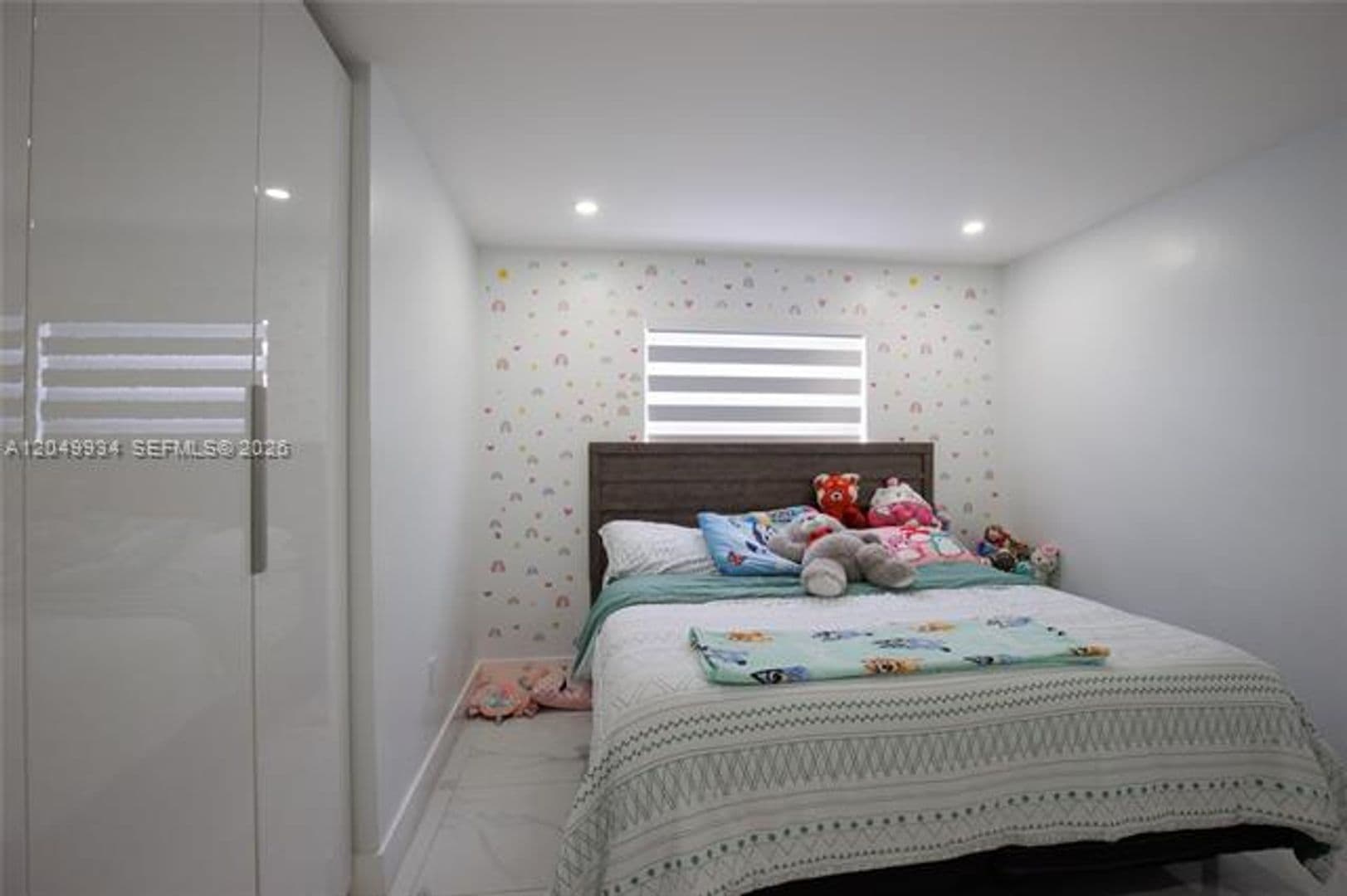 Sunrise House: 12021 NW 29th Pl # 12021