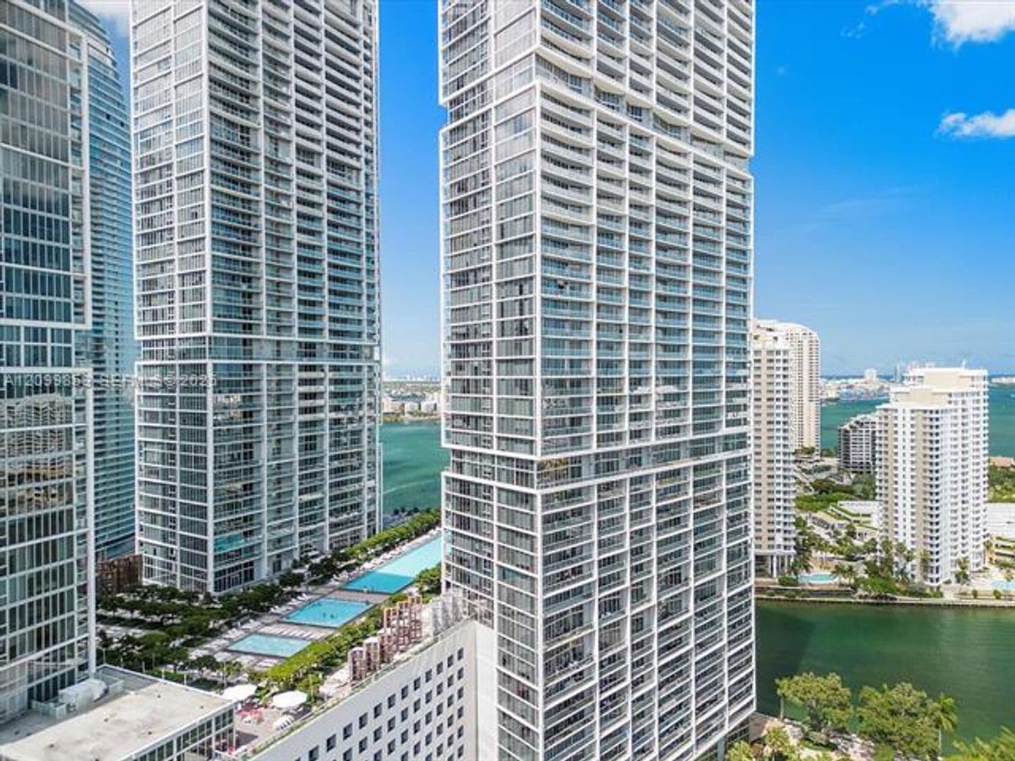 Miami Condo: 485 Brickell Ave cu-4309