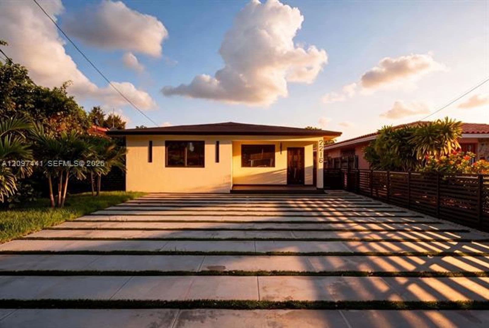 Miami House: 2216 SW 62nd Ave # 2216