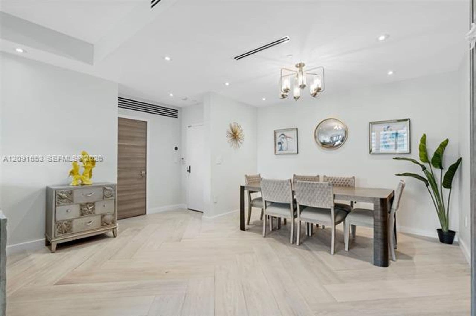Key Biscayne Condo: 201 Crandon Blvd cu-739