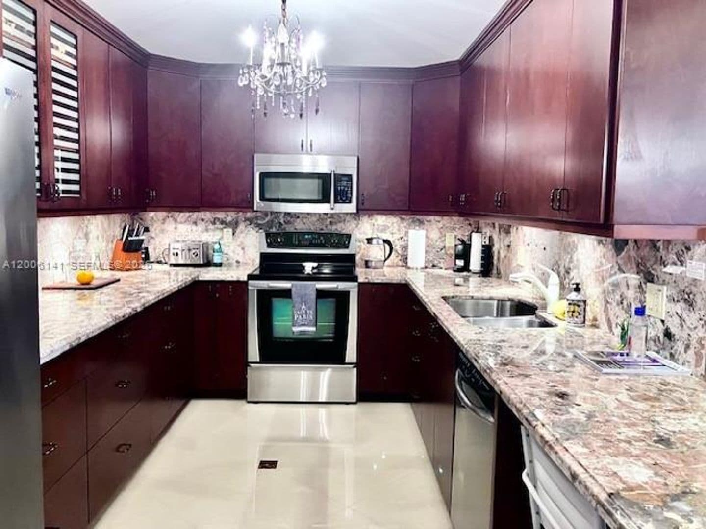 Hallandale Beach Condo: 1904 S Ocean Dr cu-1707