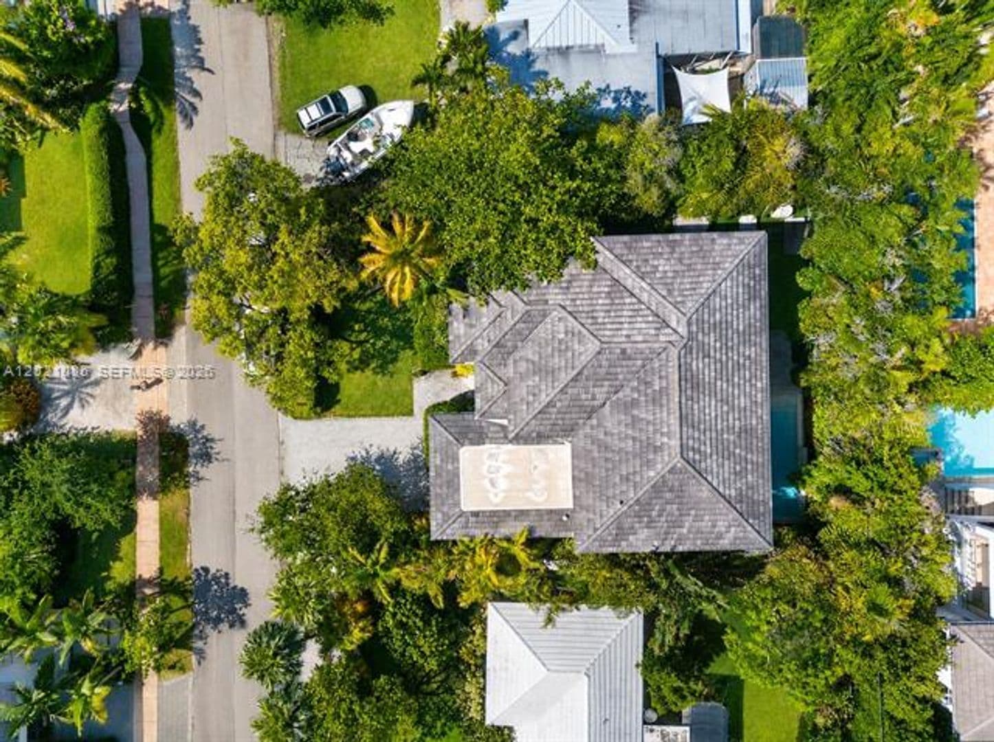 Key Biscayne House: 442 Ridgewood Rd  # 442