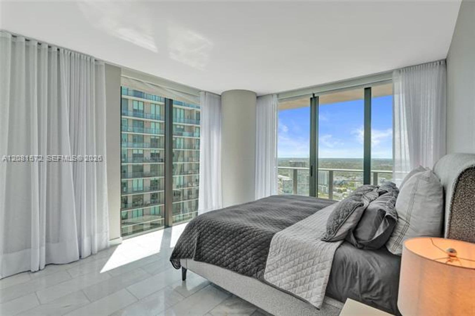 Miami Condo: 650 NE 32nd St cu-3901