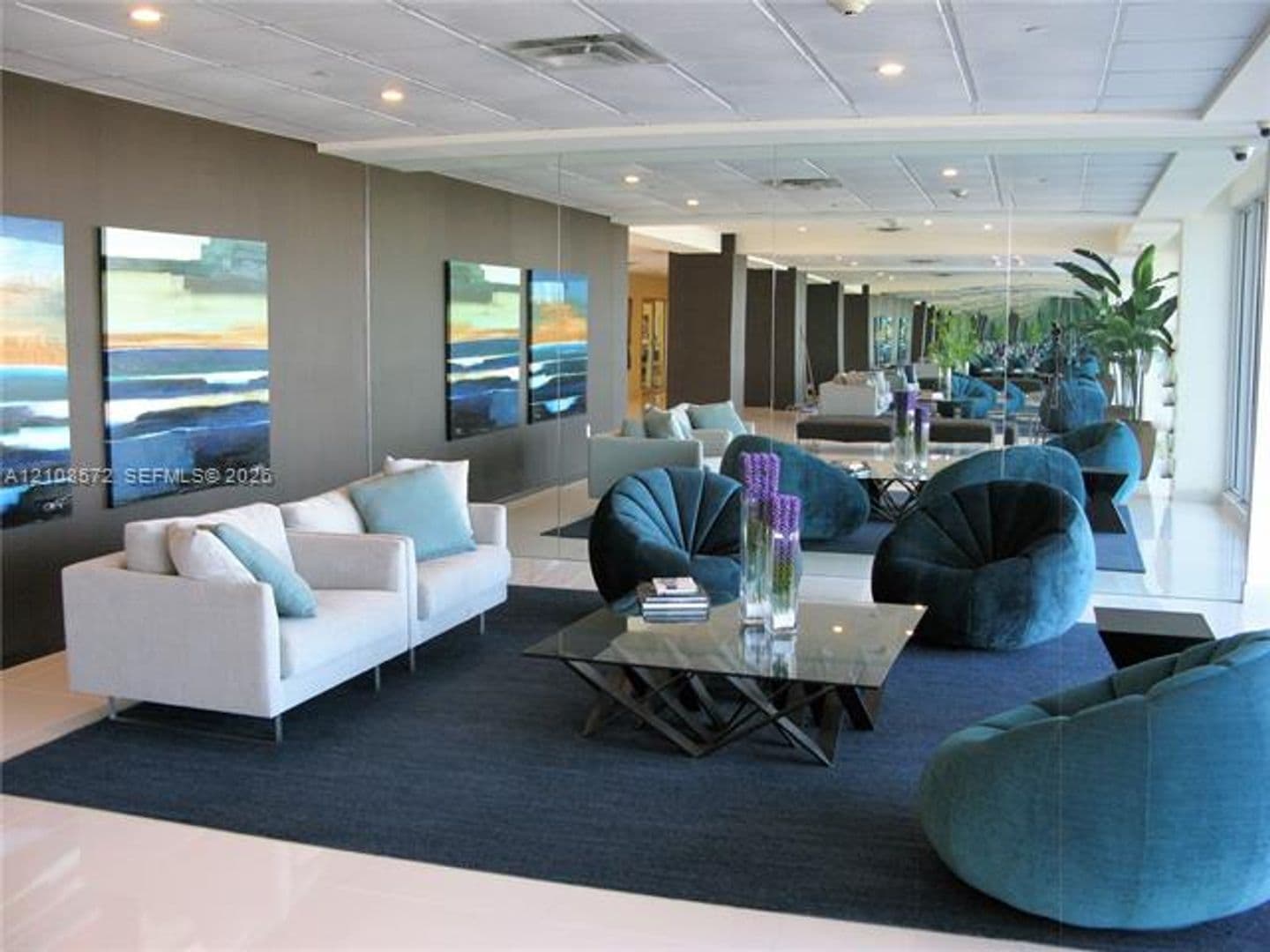 Miami Beach Condo: 5701 Collins Ave cu-301