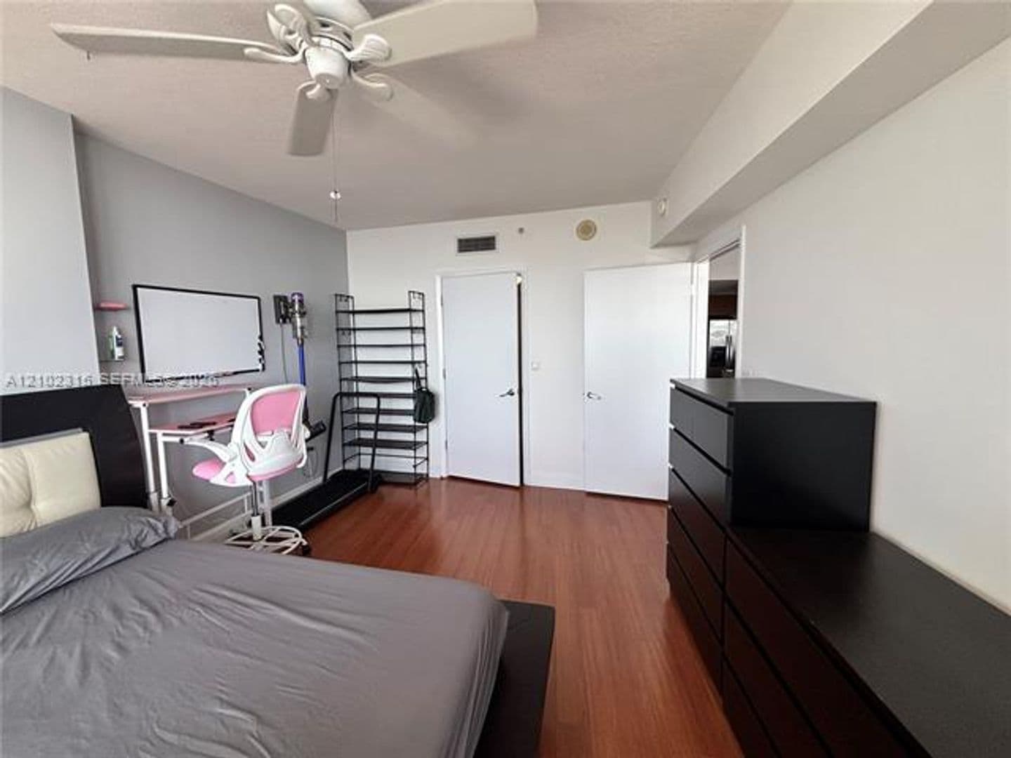 Miami Condo: 1750 N Bayshore Dr cu-4804