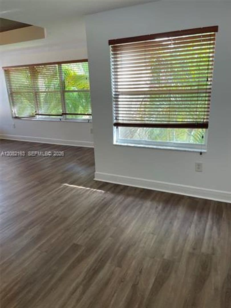 Miramar House: 17404 SW 47th Ct # 17404
