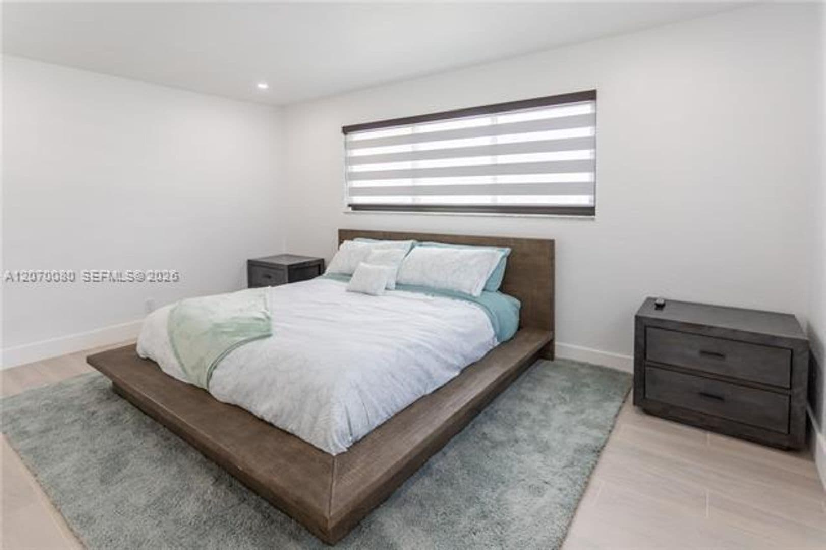 Hollywood House: 4010 Johnson St # 4010