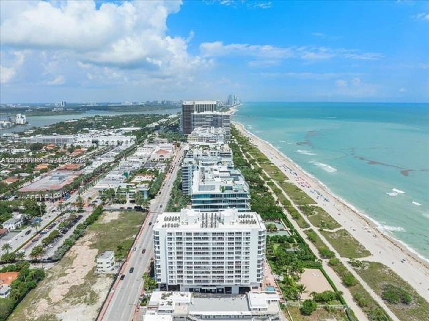 Surfside Condo: 9341 Collins Ave cu-603