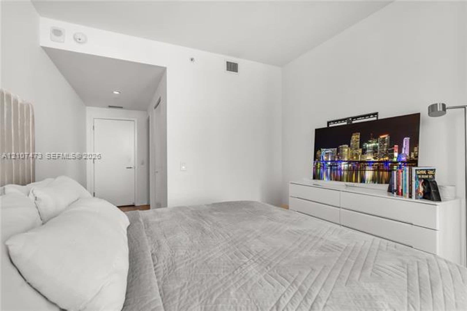 Miami Condo: 501 NE 31st St cu-1906