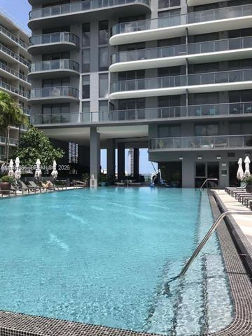 Miami Condo: 121 NE 34 St cu-2215