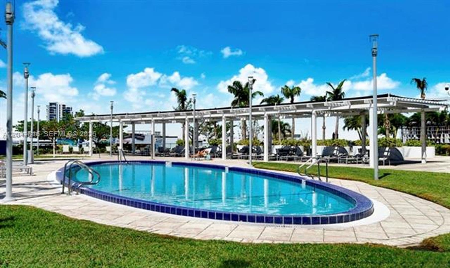 Miami Condo: 601 NE 36th St cu-1306
