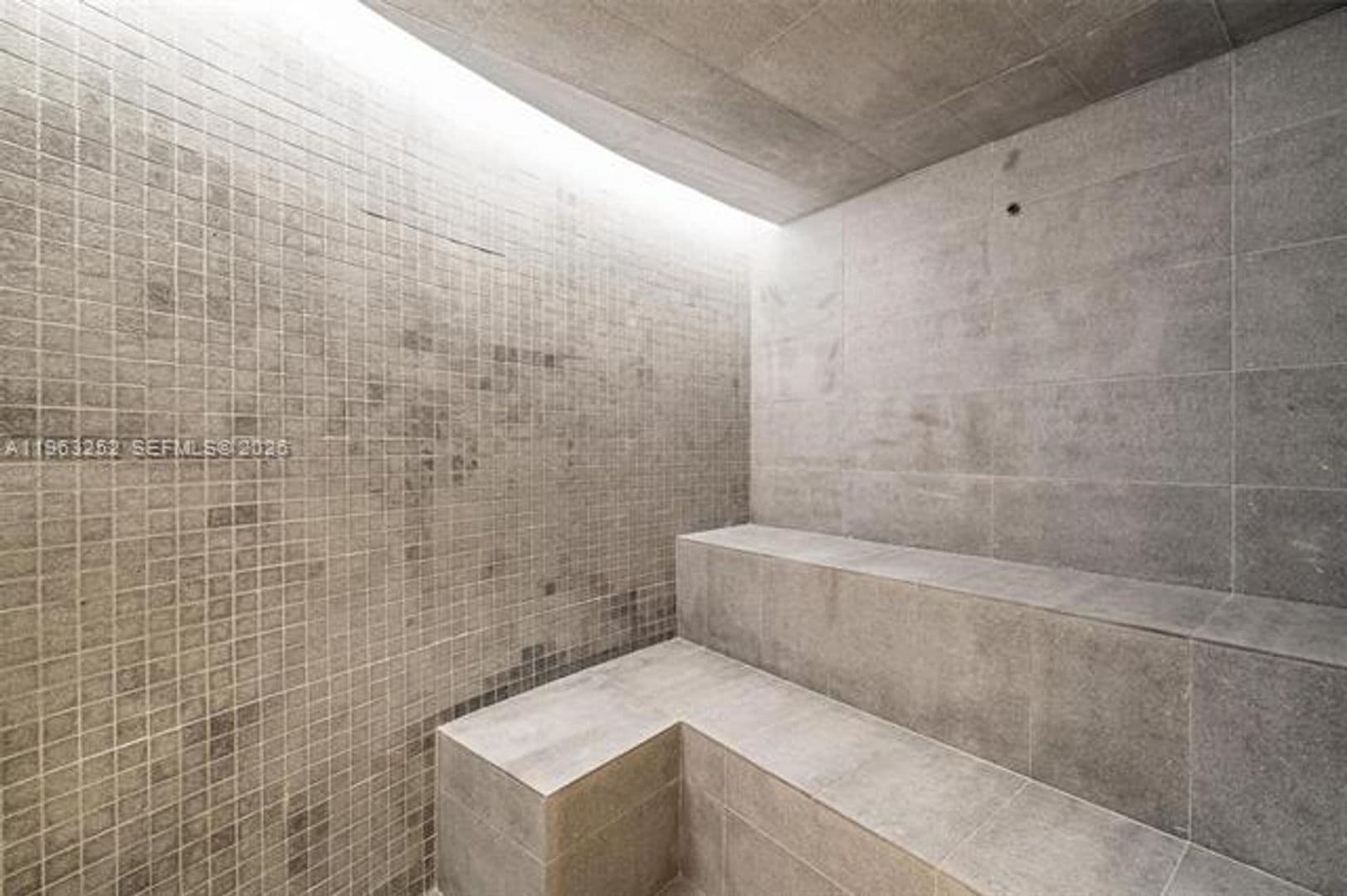Miami Condo: 300 Biscayne Blvd Way cu-4404