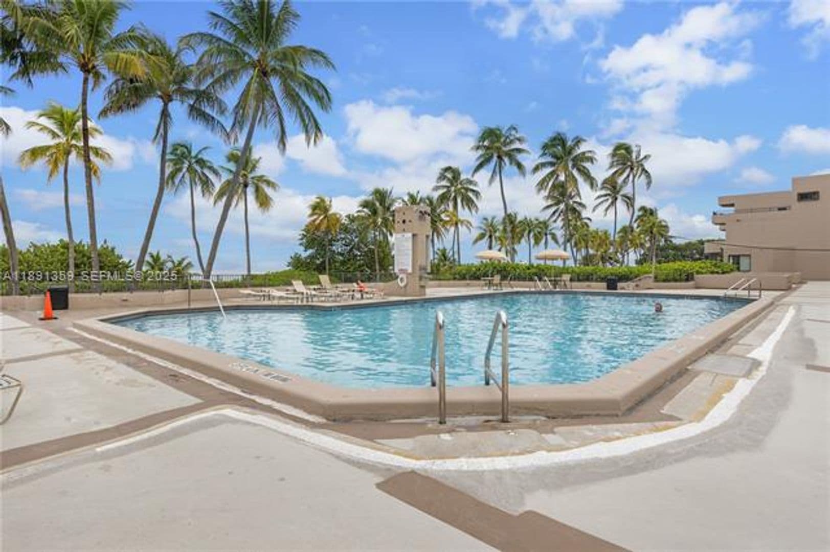Key Biscayne Condo: 101 Crandon Blvd cu-379