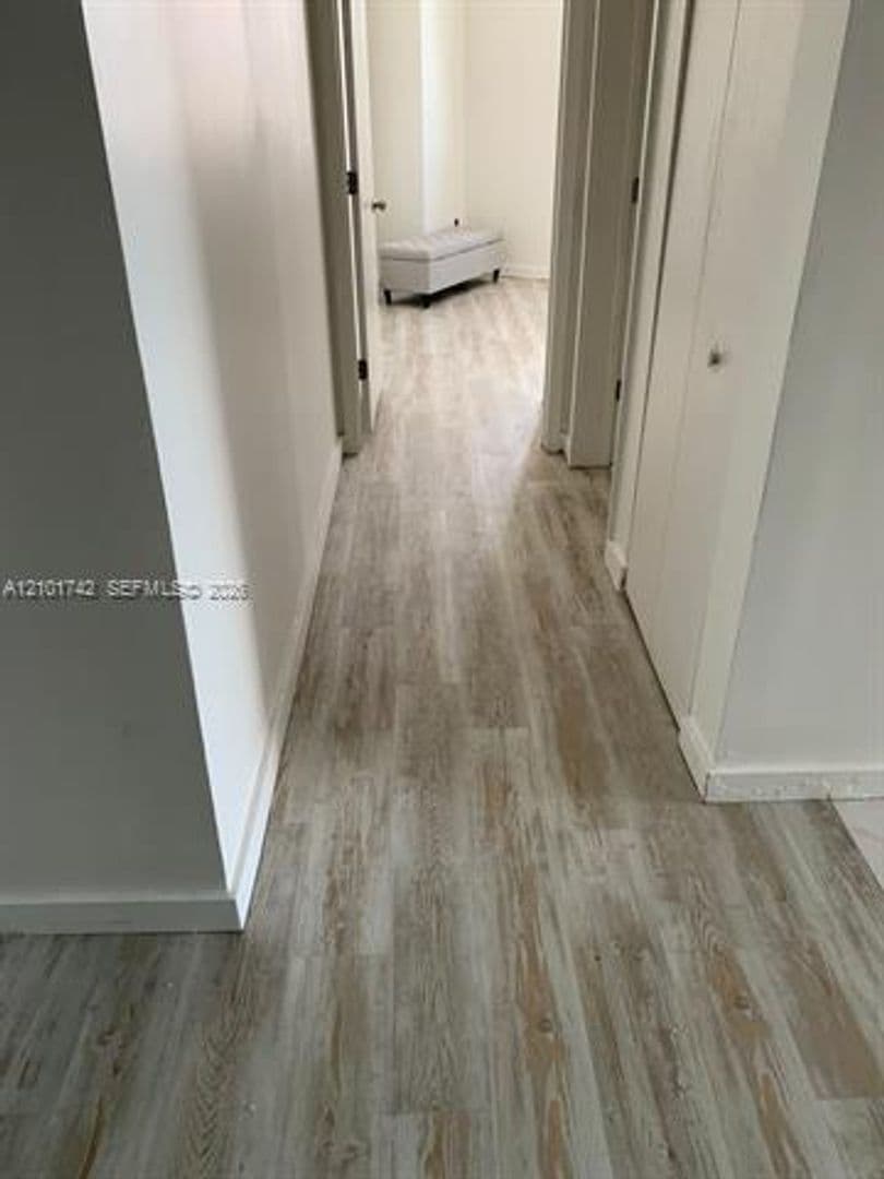 Miami Condo: 501 NE 31st St cu-1601