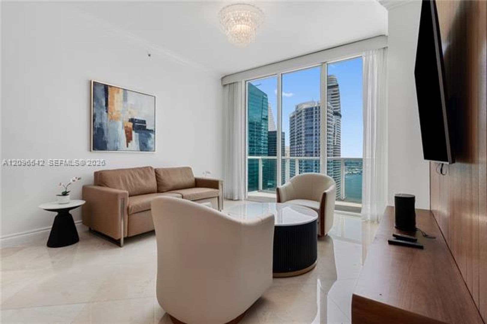 Miami Condo: 31 SE 5th St cu-4314