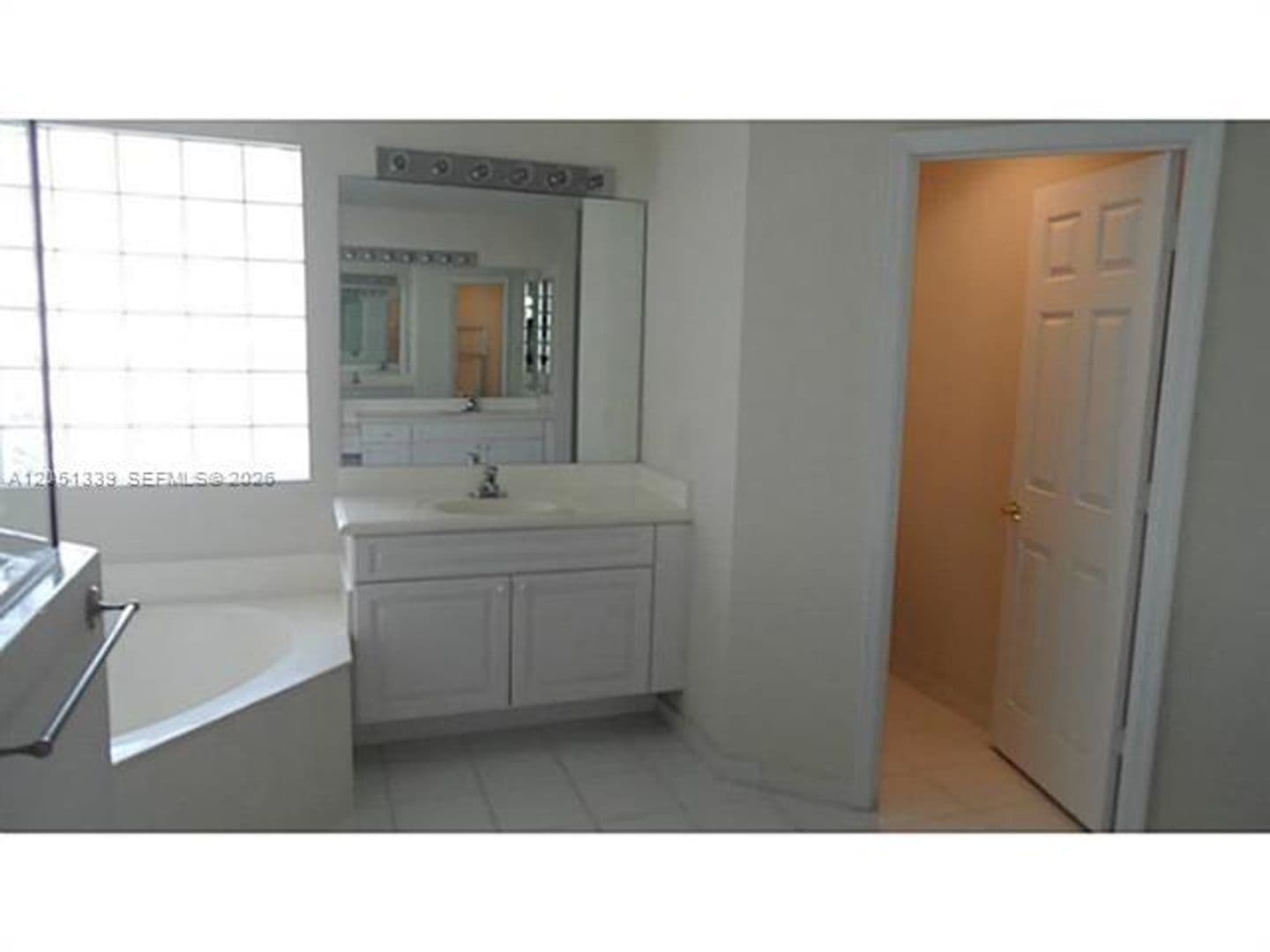 Miramar House: 2101 SW 176 Av # 2101