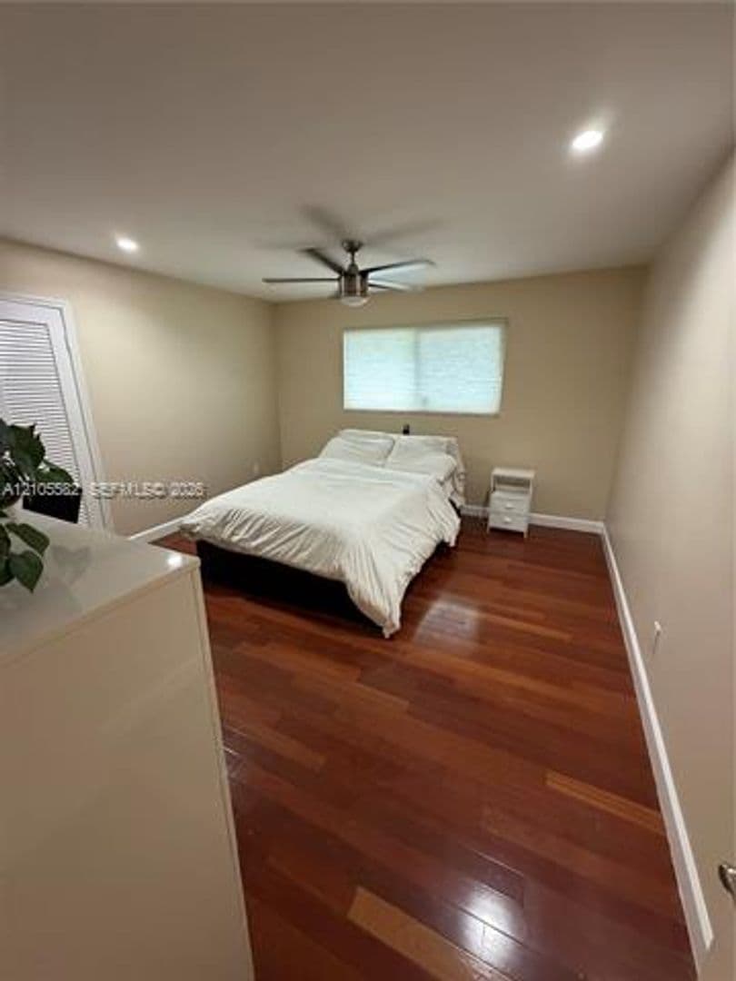 Miami House: 2215 NE 204th St # 2215