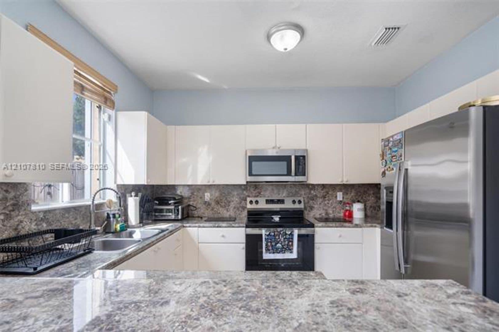 Hialeah Condo: 6940 NW 177th St cu-P105
