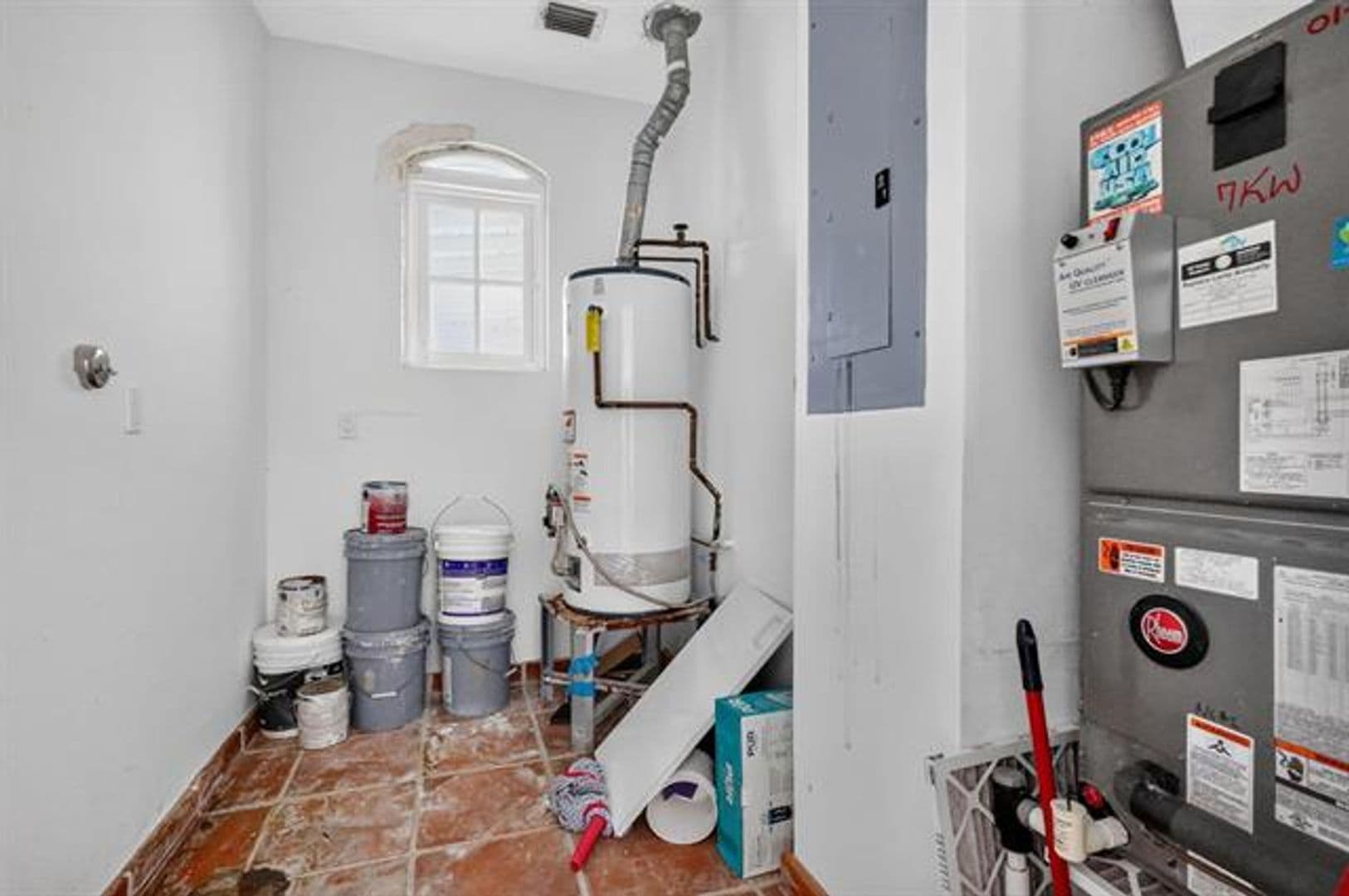 North Bay Village House: 7500 W Treasure Dr # 7500
