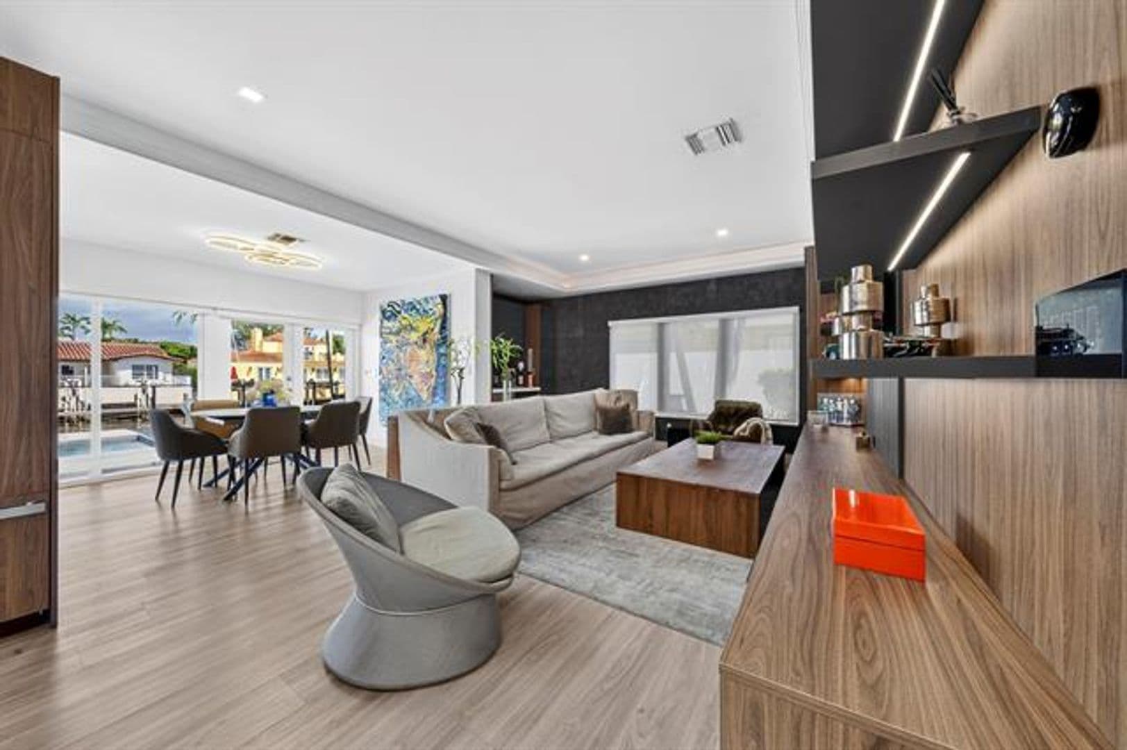 Fort Lauderdale House: 11 Castle Harbor Isle Dr # 11